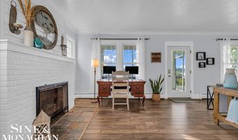 421 Edgewater, Algonac, MI 48001