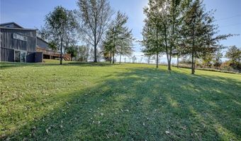 847 Lake Viking Ter, Altamont, MO 64620