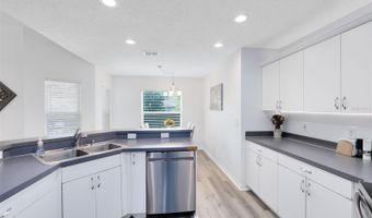 2714 BALKAN St, Apopka, FL 32703