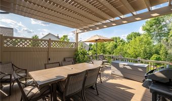 609 Burgess Cir, Aurora, OH 44202