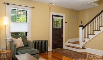 28 Woodlawn Ave, Asheville, NC 28801