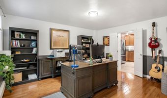 13 Birchwood Cir, Bedford, NH 03110