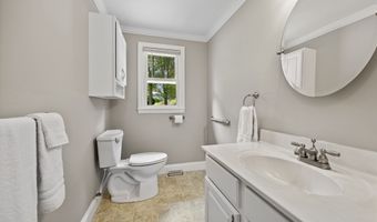 27 Lathrop Dr, Coventry, CT 06238