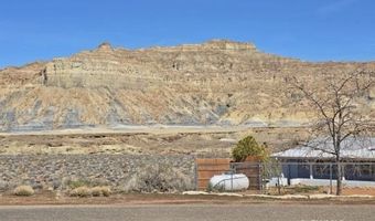 910 S Freedom Way, Big Water, UT 84741