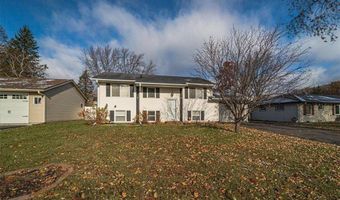 249 Strese Ln, Apple Valley, MN 55124