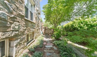 609 21ST St S, Arlington, VA 22202