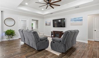 150 N 9th St, Aransas Pass, TX 78336