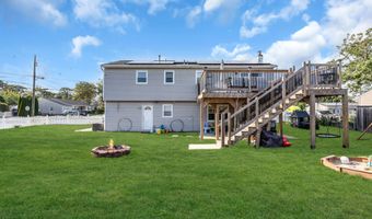 853 Spray Ave, Beachwood, NJ 08722