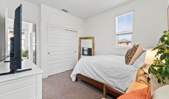 7908 Titan Dr, Antelope, CA 95843