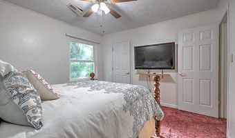 221 Mountain Edge Dr, Beaver, WV 25813