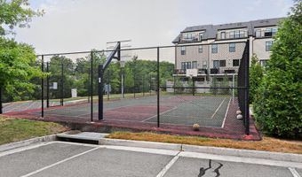 6301 EDSALL Rd 106, Alexandria, VA 22312