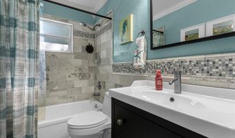 1436 DANN St, Orlando, FL 32804