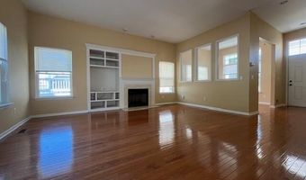 1556 Chapleau Dr, Ann Arbor, MI 48103