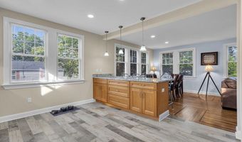 700 Halliard Ave, Beachwood, NJ 08722