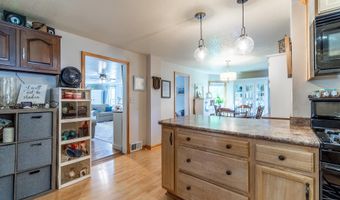 315 N York St, Albion, IN 46701