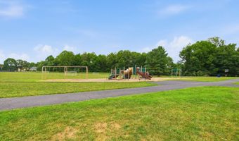 15010 NEWCOMB Ln, Bowie, MD 20716