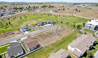 13614 W 8th Ct, Airway Heights, WA 99001