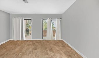 2340 Caringa Way E, Carlsbad, CA 92009