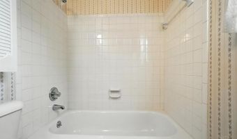 1749 Doresa Pl, Cincinnati, OH 45238