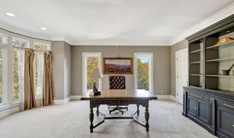 3300 Kuliga Park Dr, Cincinnati, OH 45248