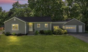 41073 N 1st St, Antioch, IL 60002