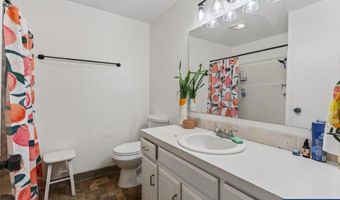 990 Hazel St, Aumsville, OR 97325