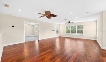 825 PARKSIDE POINTE Blvd, Apopka, FL 32712