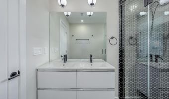 722 KENYON St NW #3, Washington, DC 20010