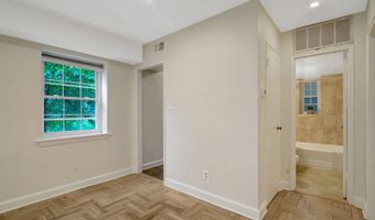 1315 N ODE St 704, Arlington, VA 22209