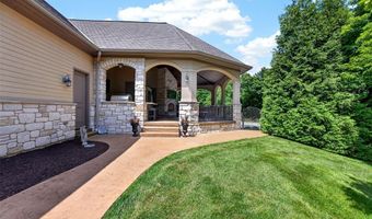 262 Dietrich Rd, Ballwin, MO 63021