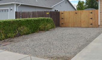 707 W 18th Ct, Kennewick, WA 99337