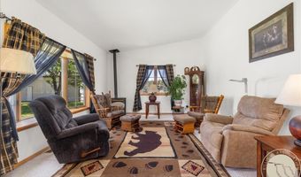 7 Cottonwood Way, Absarokee, MT 59001