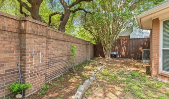 3810 Azure Ln, Addison, TX 75001