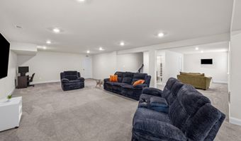 944 BENTGRASS Dr, Aberdeen, MD 21001