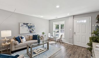 6728 OFFUTT Ln 200A, Bethesda, MD 20815