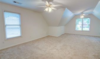 5404 Chaversham Ln, Peachtree Corners, GA 30092