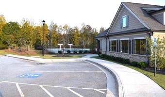 184 Auburn Crossing Dr, Auburn, GA 30011