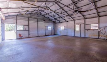 3493 S FM 17, Alba, TX 75410