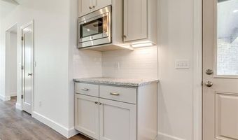 5916 Coldspring Ln, Bartlesville, OK 74006