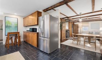 27 William St, Newport, RI 02840