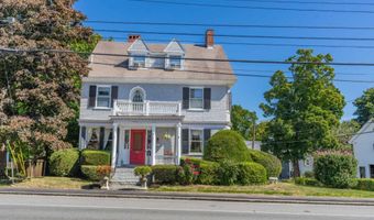 1055 Washington St, Bath, ME 04530