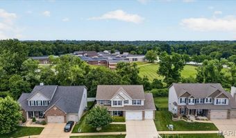 688 Stoney Creek Ln, Ballwin, MO 63021