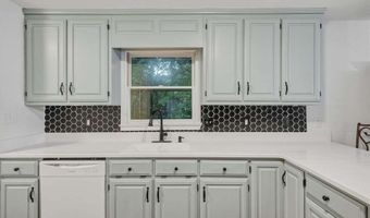 140 Wendy Ln, Athens, GA 30605