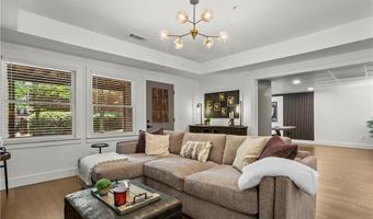 2424 Loxford Ln, Alpharetta, GA 30009