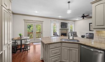 25 Halifax Ln, Bella Vista, AR 72714