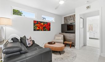 531 Kaiemi St, Kailua, HI 96734