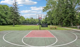 7144 Nile Ridge Ct, Indianapolis, IN 46236