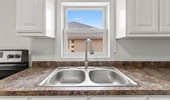 305 NE E, Andrews, TX 79714