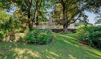 555 Lakeside Dr, Bridgeport, CT 06606