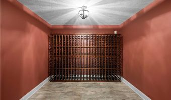 85 Brighton Dr, Aurora, OH 44202